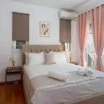 Citynest Apartman Hriszí Aktí Haniá